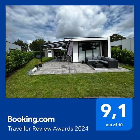 Ferienhaus / Chalet / Bungalow Am See, Holland, Niederlande, Lathum エクステリア 写真